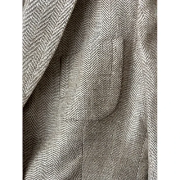 Elegant Beige Women's Blazer - Picture 3 of 11